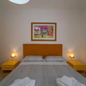 https://la-luna-nel-golfo.it-tuscanyhotel.com